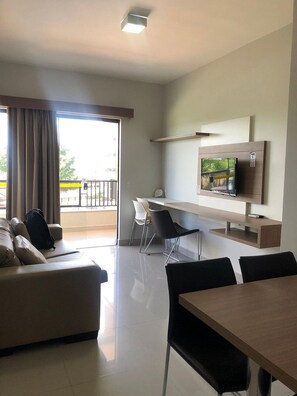 Lejlighed - udsigt til gårdsplads