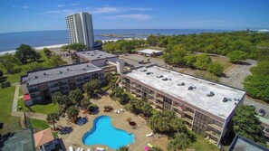 Unclassified image, 3 of 37, button - Charming 2-bedroom condo with AC in Biloxi breeze (Biloxi)