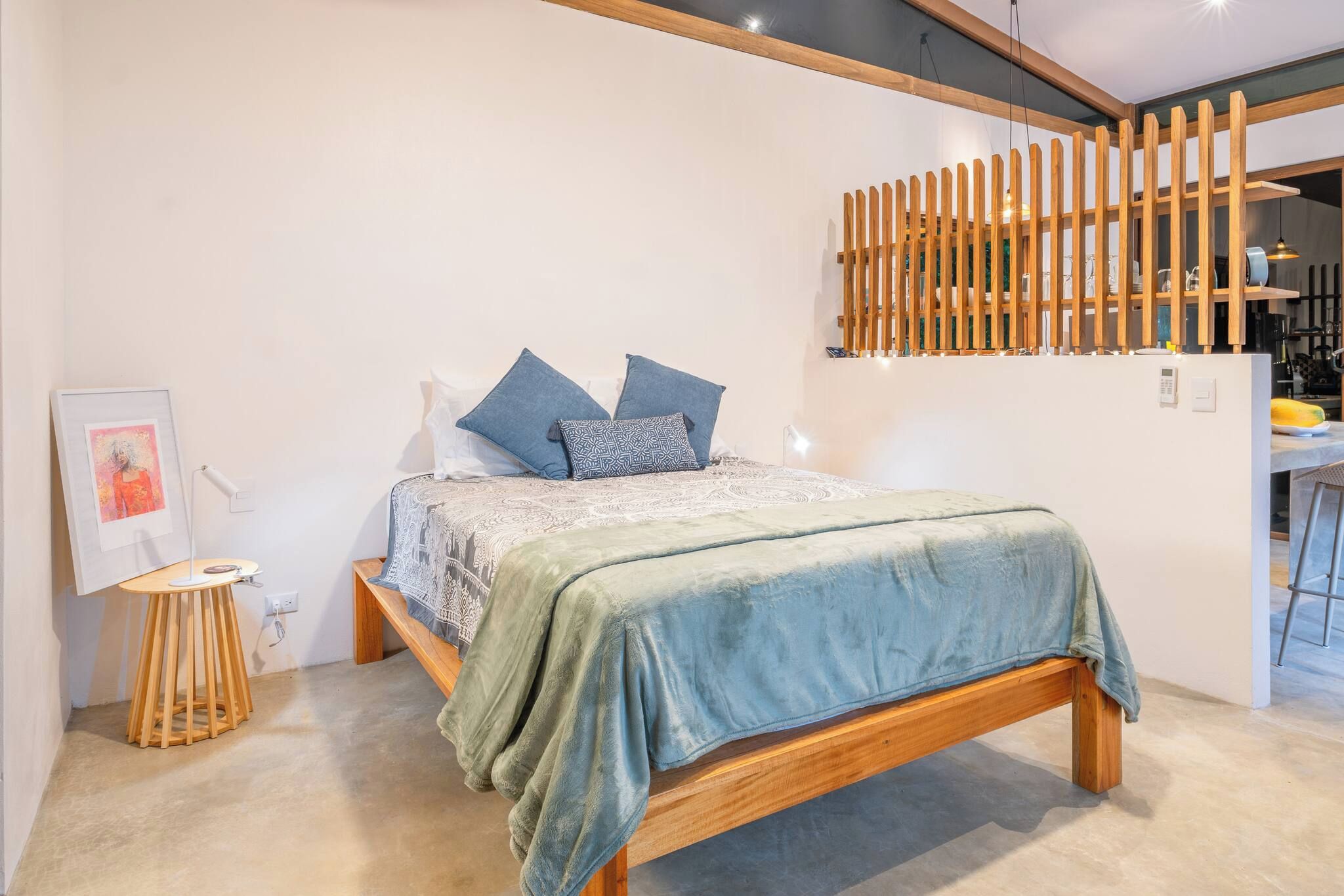 1 bedroom, in-room safe, iron/ironing board, WiFi (free)