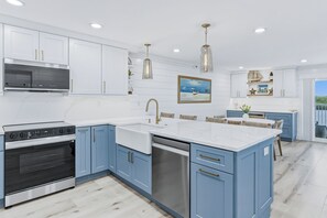 Fridge, microwave, oven, stovetop - Balcony By the Beach – Renovated 2BR/2BA with Intracoastal Views, Beach Access & Heated Pool (Indian Shores)