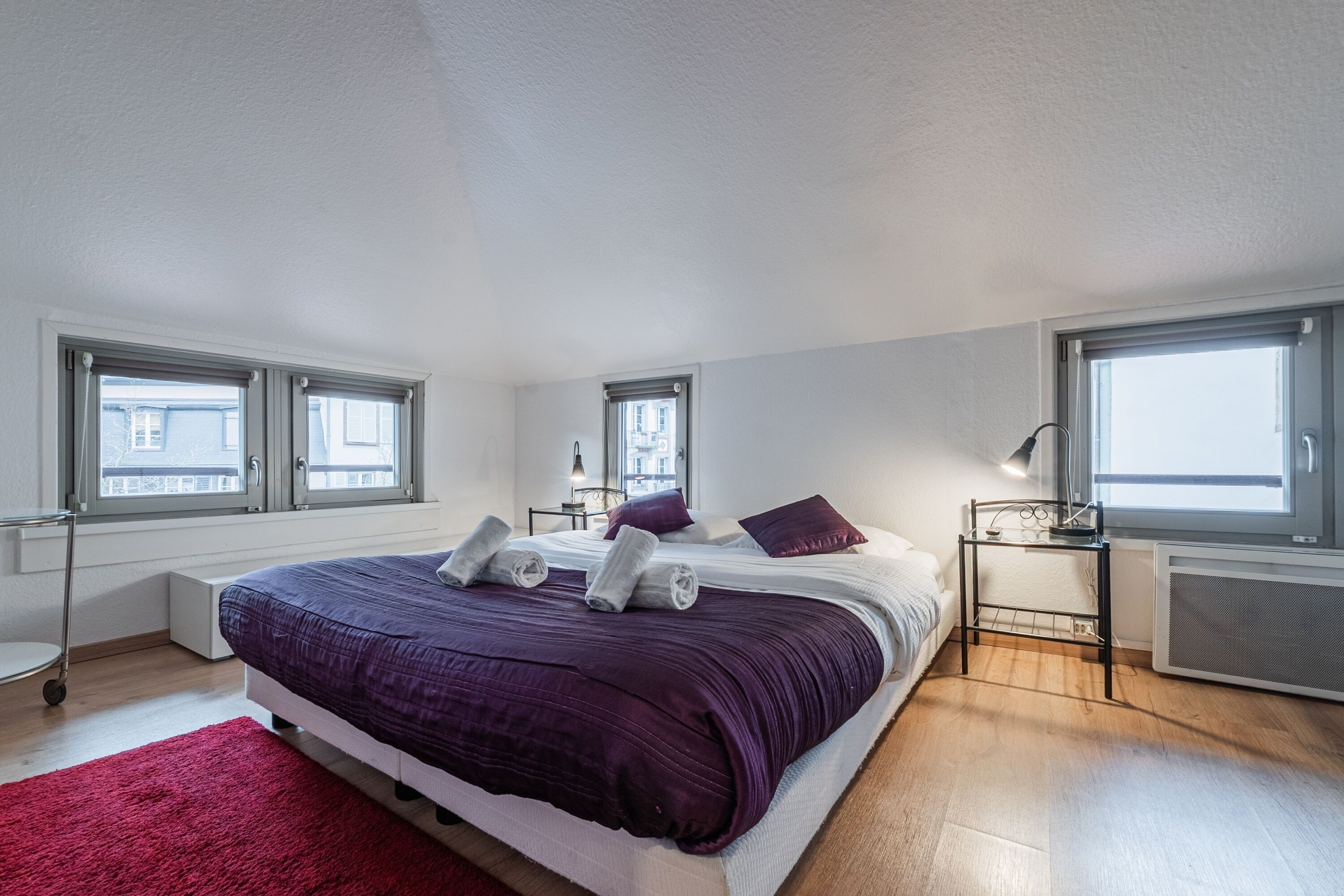 3 habitaciones, tabla de planchar con plancha y wifi gratis 