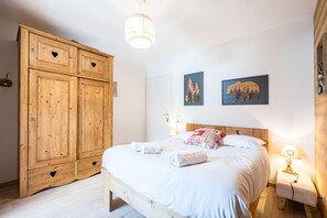 2 bedrooms, iron/ironing board, bed sheets, wheelchair access - Chalets de Saint Pierre C102 - Appt avec balcon (Saint-Jean-de-Sixt)