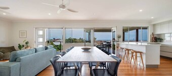 Modern beach house w/ panoramic ocean views. Family-friendly.