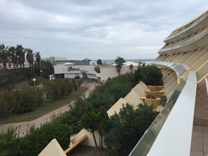 Unclassified image, 5 of 9, button - BOLERO - Studio Héliopolis D 45 - Luxury - 2 people (AGDE)