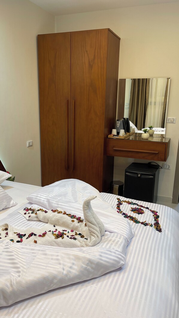Classic Double Room - Queen Inn Pyramids View (Giza)