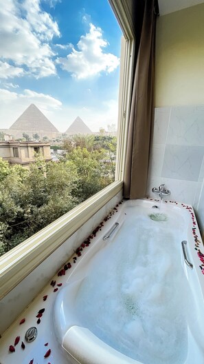 Superior tweepersoonskamer, uitzicht op bergen