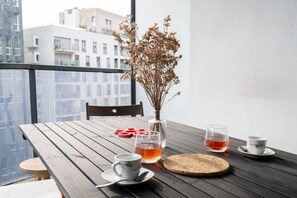 Outdoor dining - Appartement Seguin - Welkeys (Boulogne-Billancourt)