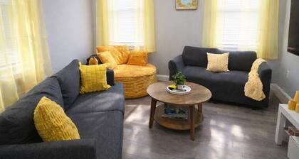 Cozy 2-bedroom apt in Kelly Square