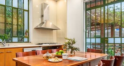 Historic & Modern Home with Garden