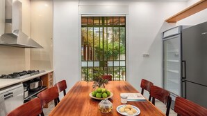 Dining - Historic & Modern Home with Garden (Tiberias)