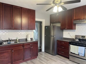 Nicht klassifiziertes Bild, 4 von 12, Schaltfläche