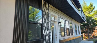 Bright & Spacious New 3BR Retreat • Private Entrance • Near DC & Pentagon