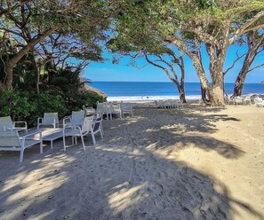 Sun-loungers, beach towels - EXCLUSIVE APARTMENT IN PUNTA DE MITA (Corral del Risco)