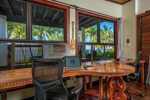 Panoramic House, Ocean View | Business center - Spindrift Villa (Rarotonga)