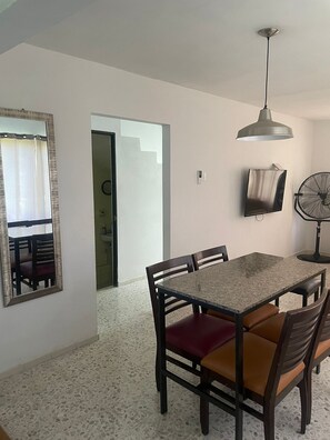 Nicht klassifiziertes Bild, 3 von 19, Schaltfläche