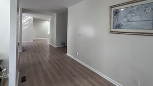 Interior - 5-bedroom spacious house in welcoming Indianapolis with privacy fenced yard (Indianapolis)