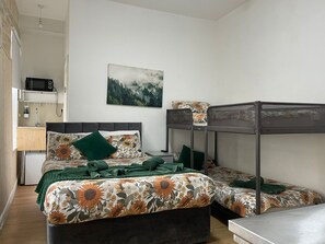 1 bedroom, iron/ironing board, Internet, bed sheets