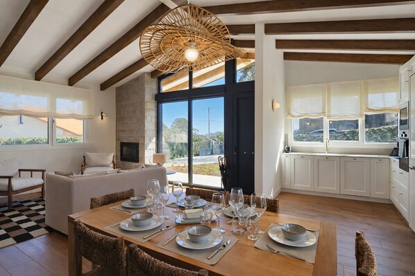 Dining - Villa Inés - Llanes Cardoso (Cardoso (Llanes))
