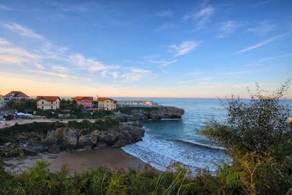 Beach nearby - Llanes Downtown Port View Apartment - Vega 2 (Llanes)