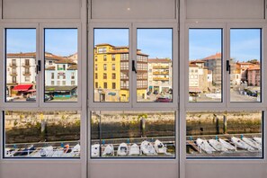 Interior - Llanes Downtown Port View Apartment - Vega 2 (Llanes)