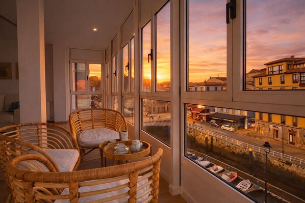 Interior - Llanes Downtown Port View Apartment - Vega 3 (Llanes)