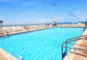 Photo non classée, 2 sur 25, bouton