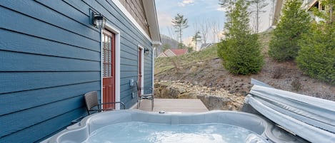 Bain à remous extérieur