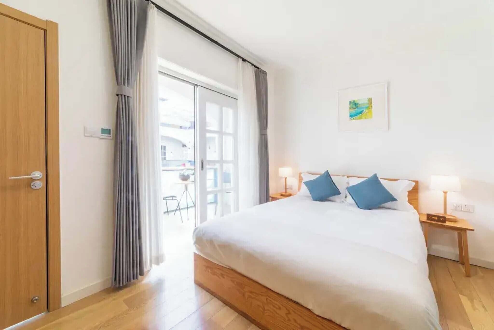 Superior Double Room | Minibar, blackout curtains, soundproofing, iron/ironing board