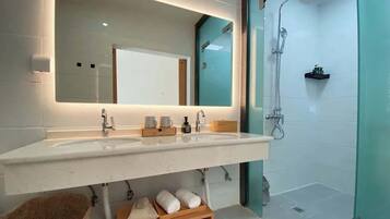 Familien-Suite | Badezimmer