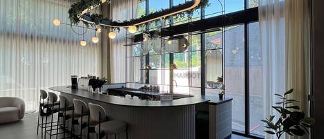 Bar (en la propiedad)