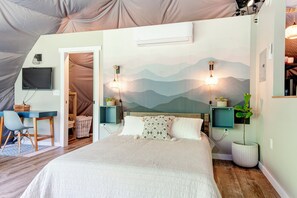 Unclassified image, 2 of 21, button