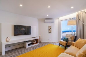 TV - Renala I-Apart. "With SPA”, by Pausa H. Rentals (Ribeira Brava)