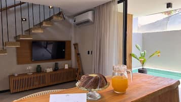 Comfort Villa | Dining