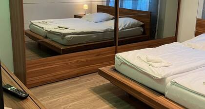 Porschenahe Ferienwohnung fĂŒr Klang-Liebhaber by Interhome