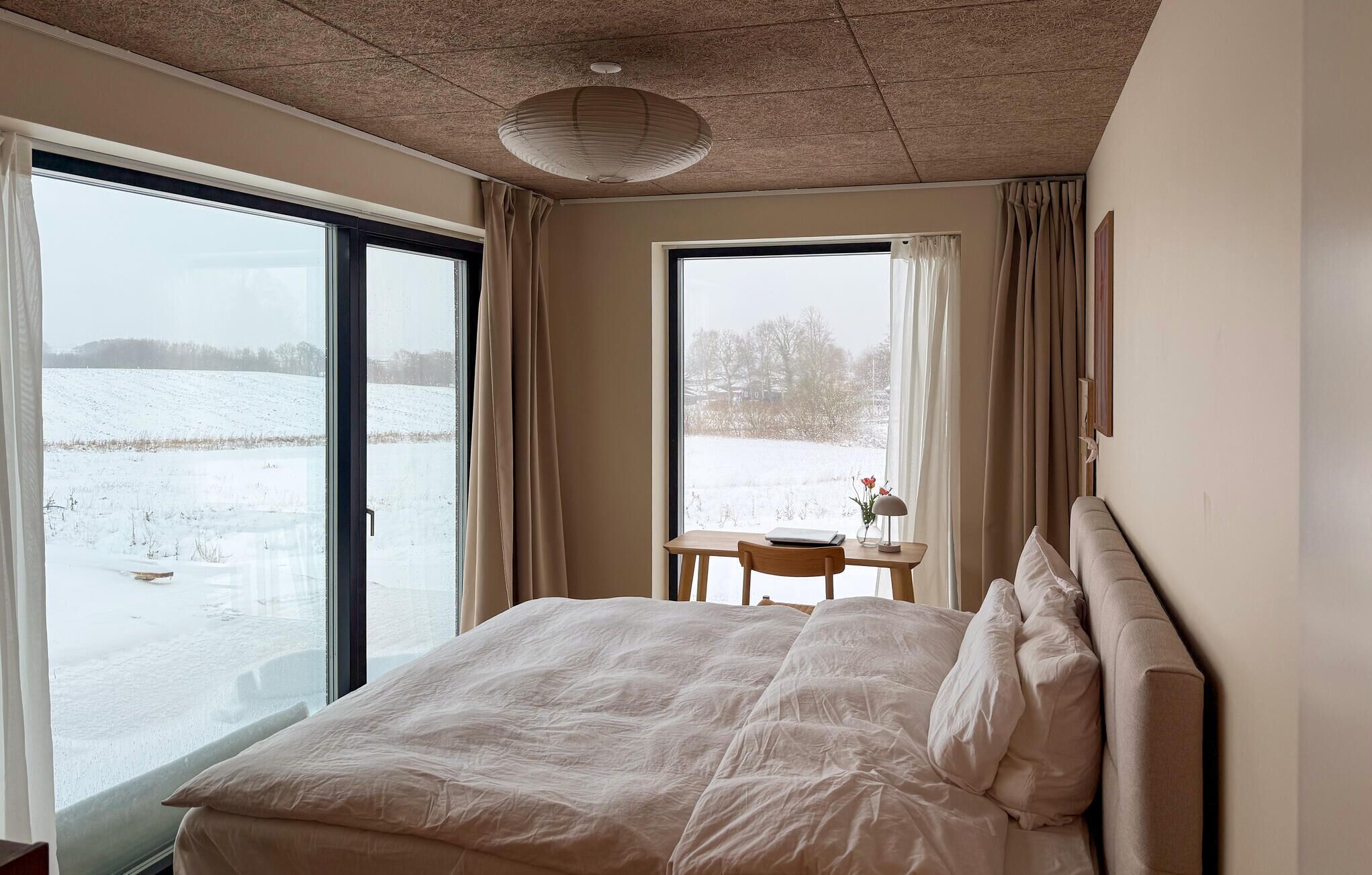 4 bedrooms, free WiFi