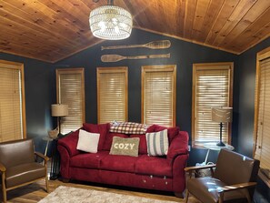 Unclassified image, 2 of 28, button - Spacious 3-bedroom chalet in Arrowhead Lakes with game room (Pocono Lake)