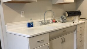 Unclassified image, 4 of 6, button - Quiet Apt. close to Okemo and Killington.  Off Rt. 7 with private driveway. (Wallingford)