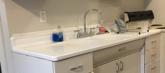 Quiet Apt. close to Okemo and Killington.  Off Rt. 7 with private driveway.