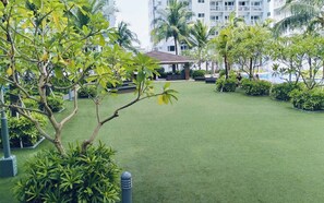 Unclassified image, 5 of 10, button - Mall of Asia - ASEANA Central (Pasay City)