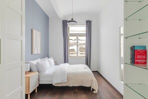 1 bedroom, iron/ironing board, WiFi, bed sheets - Blueground | Landstraße, view, nr Belvedere (Vienna)