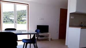 Unclassified image, 2 of 15, button - Modernes Apartment mit Meerblick in Strandnähe by Interhome (Trogir/Slatine)