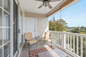 Terrace/patio - Tide N Tee Resort Condo w Mega Pool Near Beach (North Myrtle Beach)