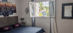 4 dormitorios, tabla de planchar con plancha, wifi y ropa de cama