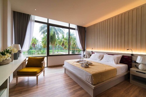 Koh Talu On Shore Hotel