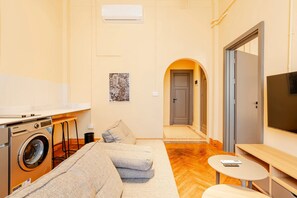 Room - Studio Apartments Downtown Alexandria Menascehouse (Alexandria)