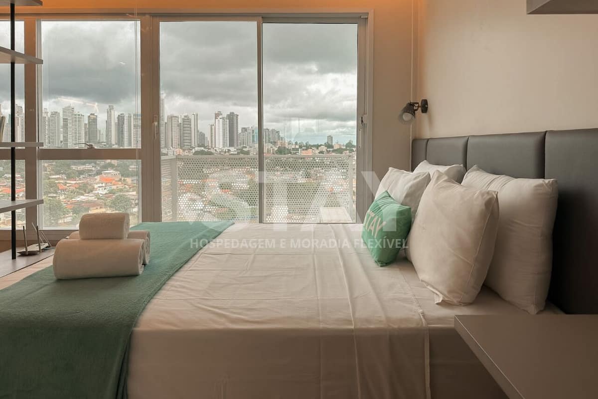 Deluxe Apartment, City View