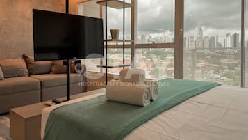 Apartamento luxo, vista para a cidade | Wi-Fi de cortesia