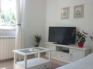 Interior - Wohnung mit Garten in der Nähe des Zentrums by Interhome (Pula)