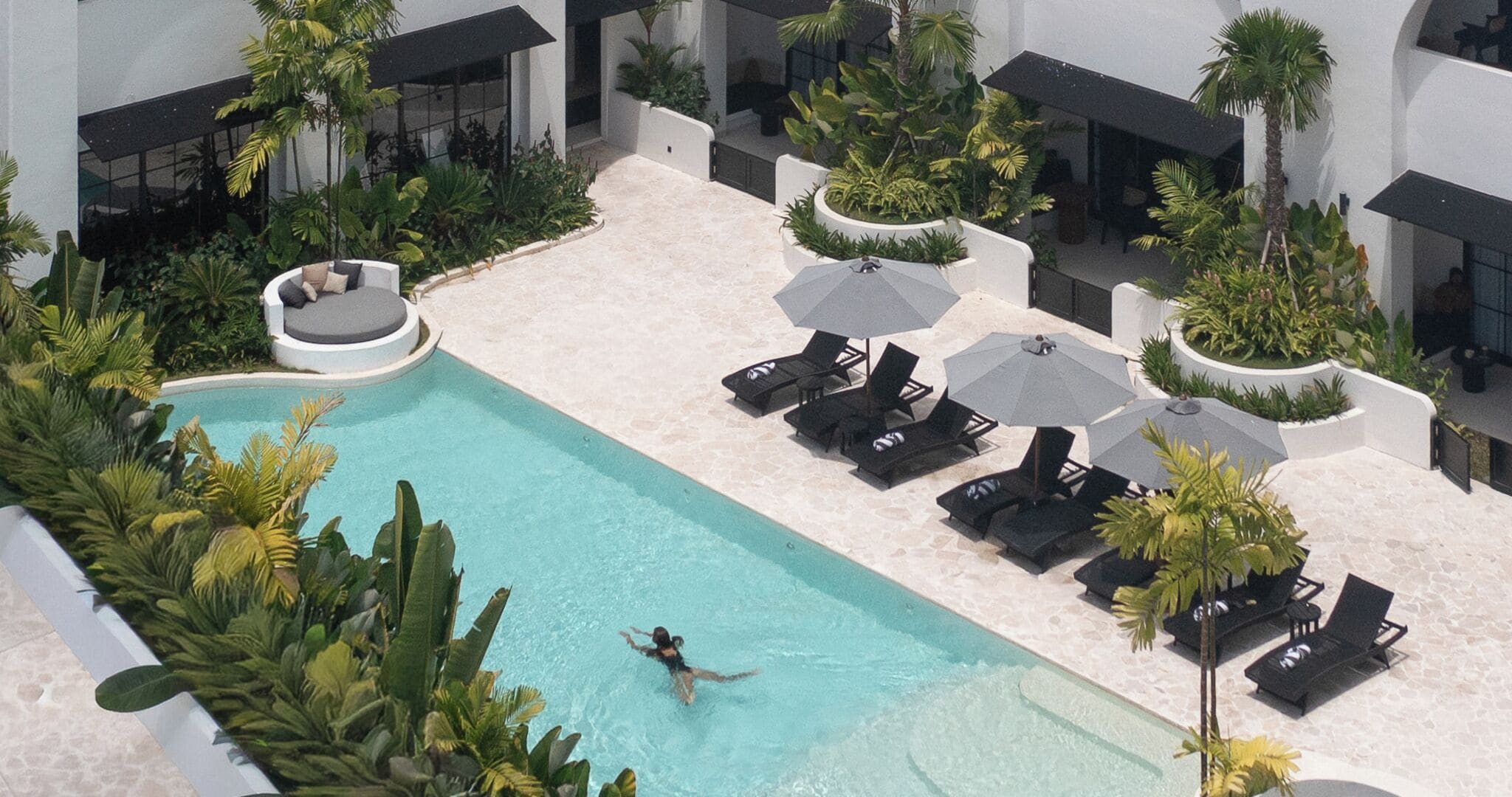 الإطلالة من المنشأة