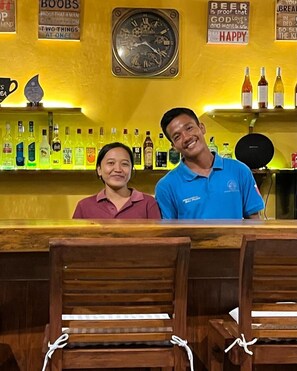 Bar (en el alojamiento)